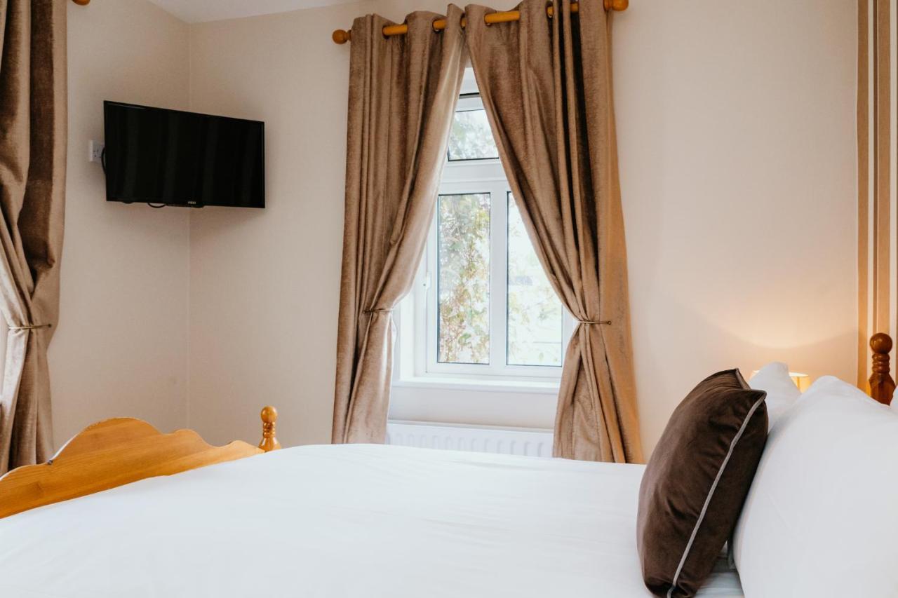 Plougastel House B&B Westport Exteriör bild
